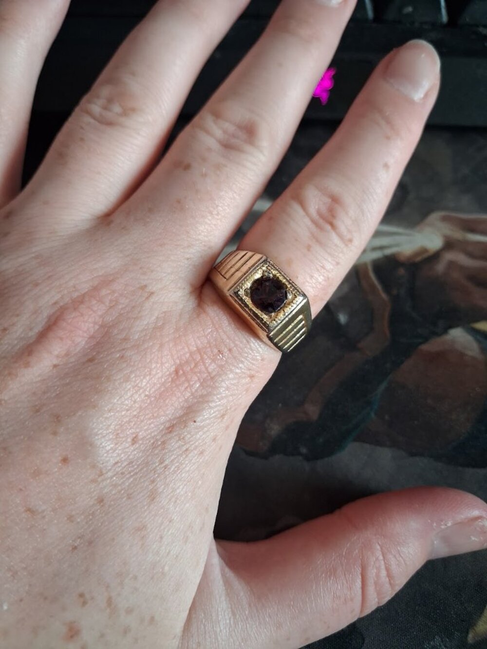 Men's purple stoned ring